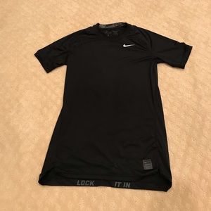 Nike DriFit Men’s Short Sleeve Shirt